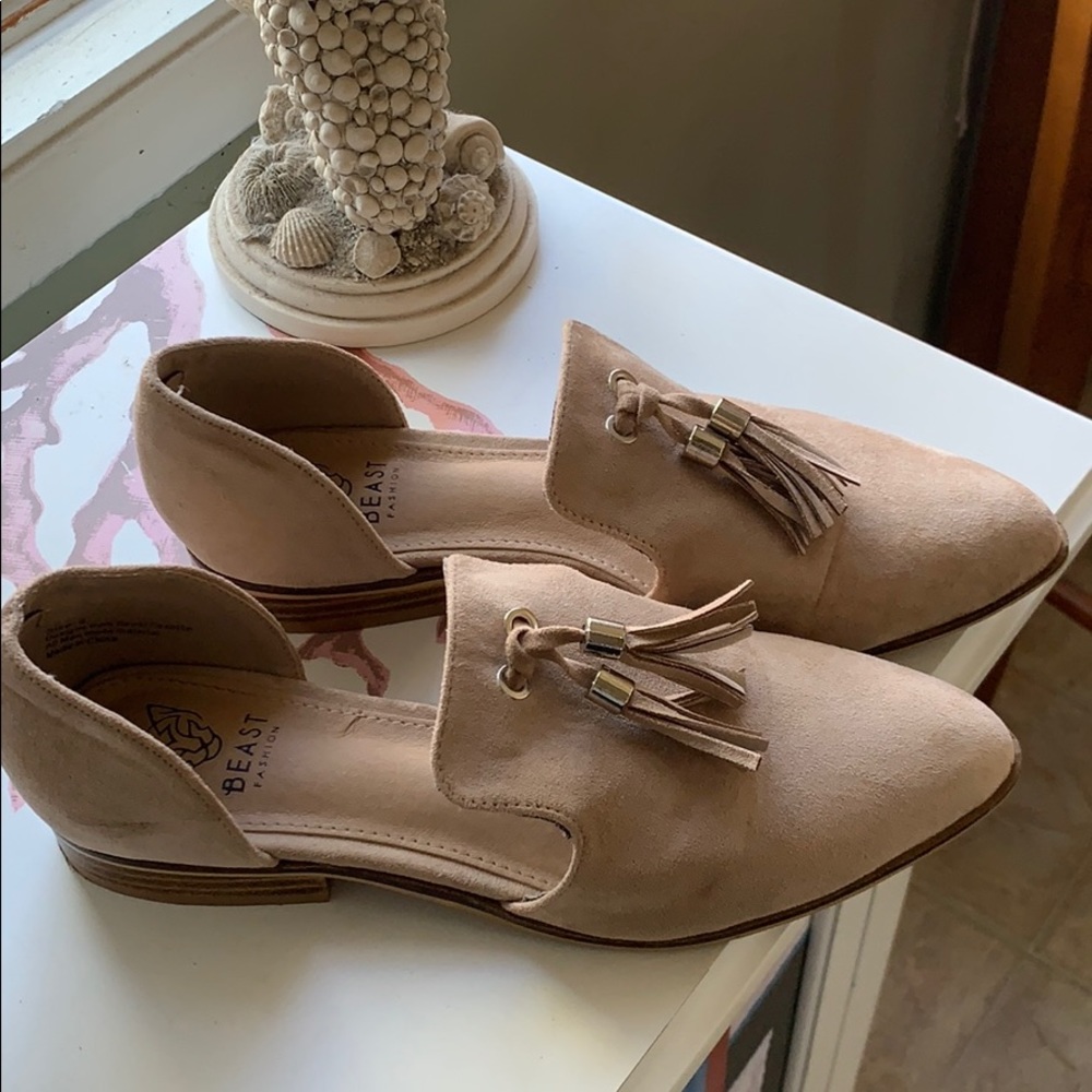 Beast Fashion Cut Out Loafers with Tassels